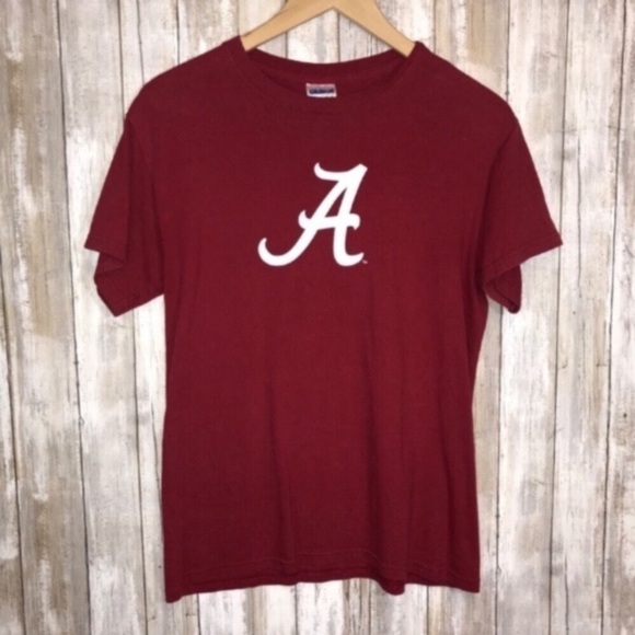 NCAA Tops - Alabama Crimson Tide Women’s S Red Logo Tee NCAA College Football Shirt Game Day